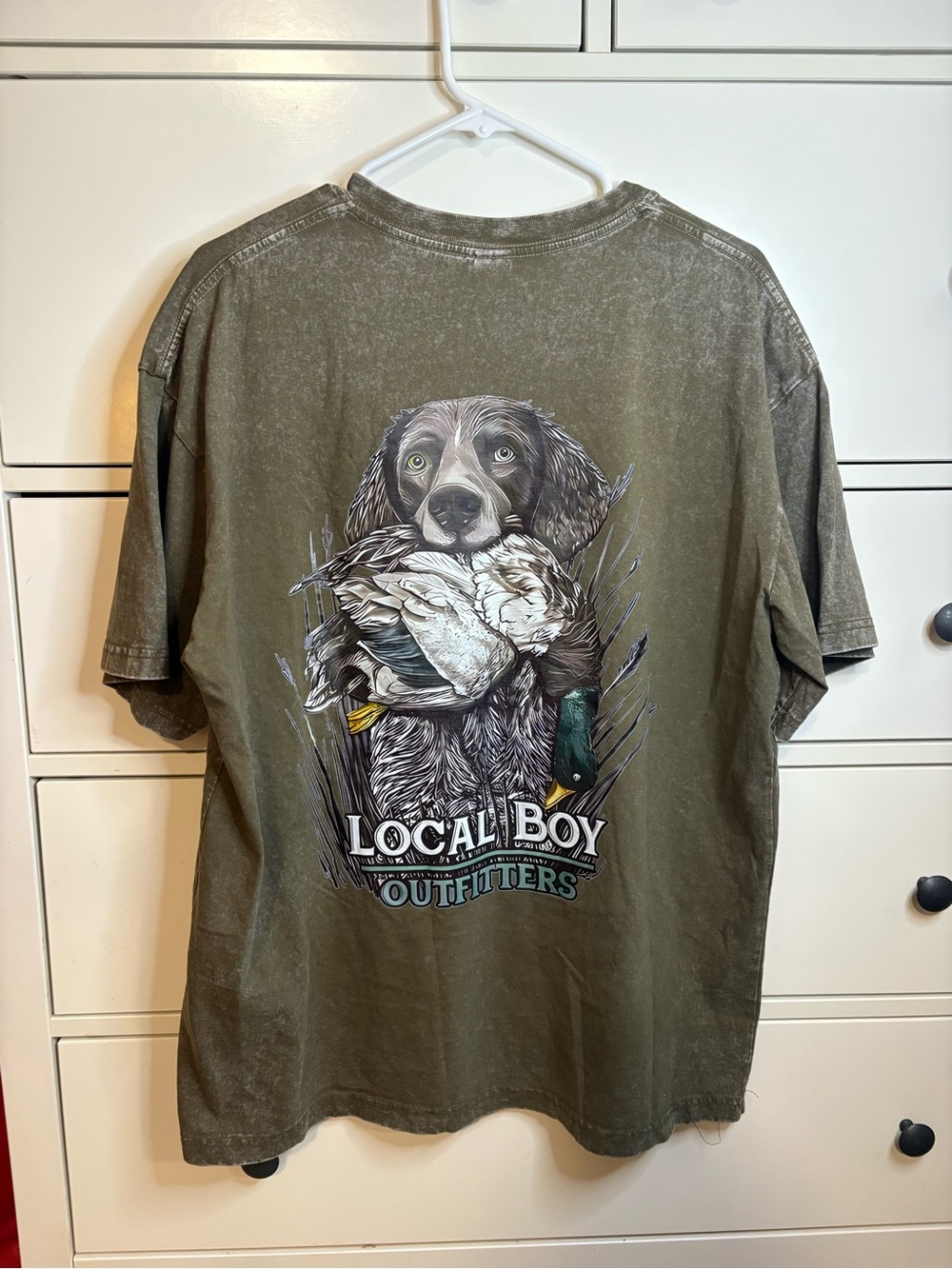 Local Boy Outfitters men’s t shirt size medium